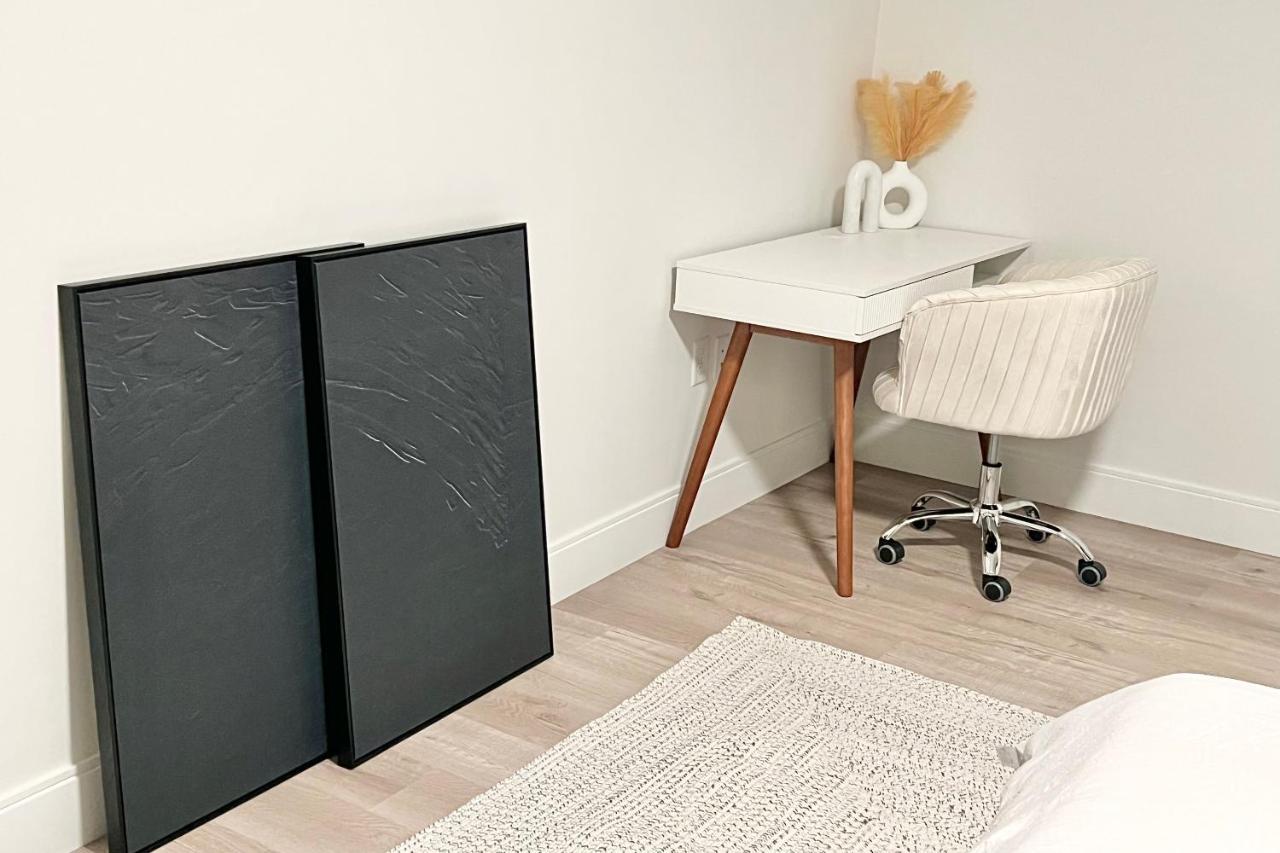 Modern 2 Bed Furnished Apartment In Quincy Exteriör bild