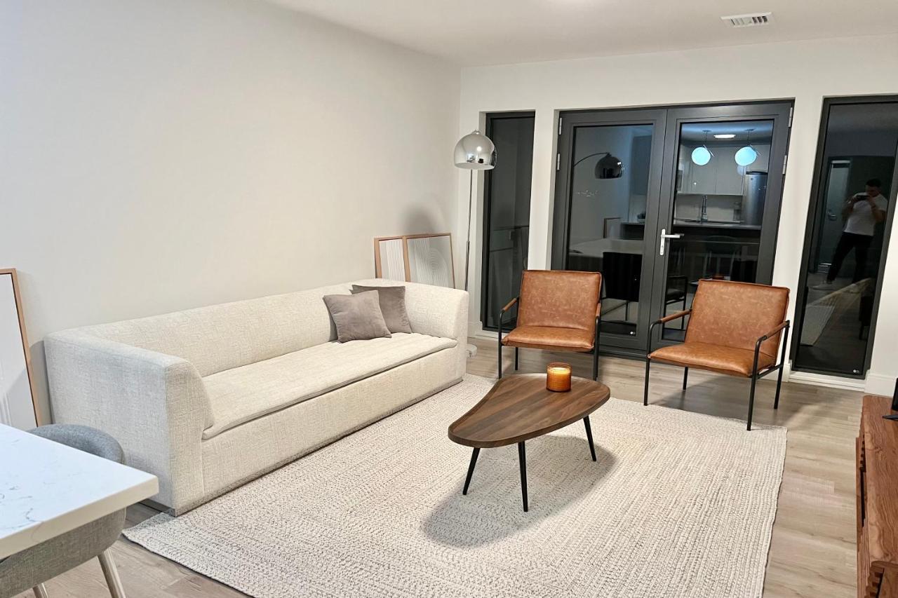 Modern 2 Bed Furnished Apartment In Quincy Exteriör bild