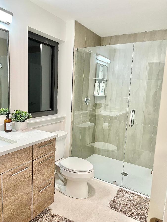 Modern 2 Bed Furnished Apartment In Quincy Exteriör bild